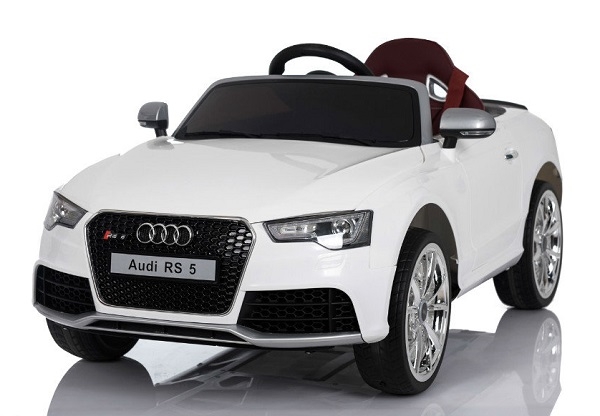 xe-o-to-dien-cho-be-audi-rs-5-white